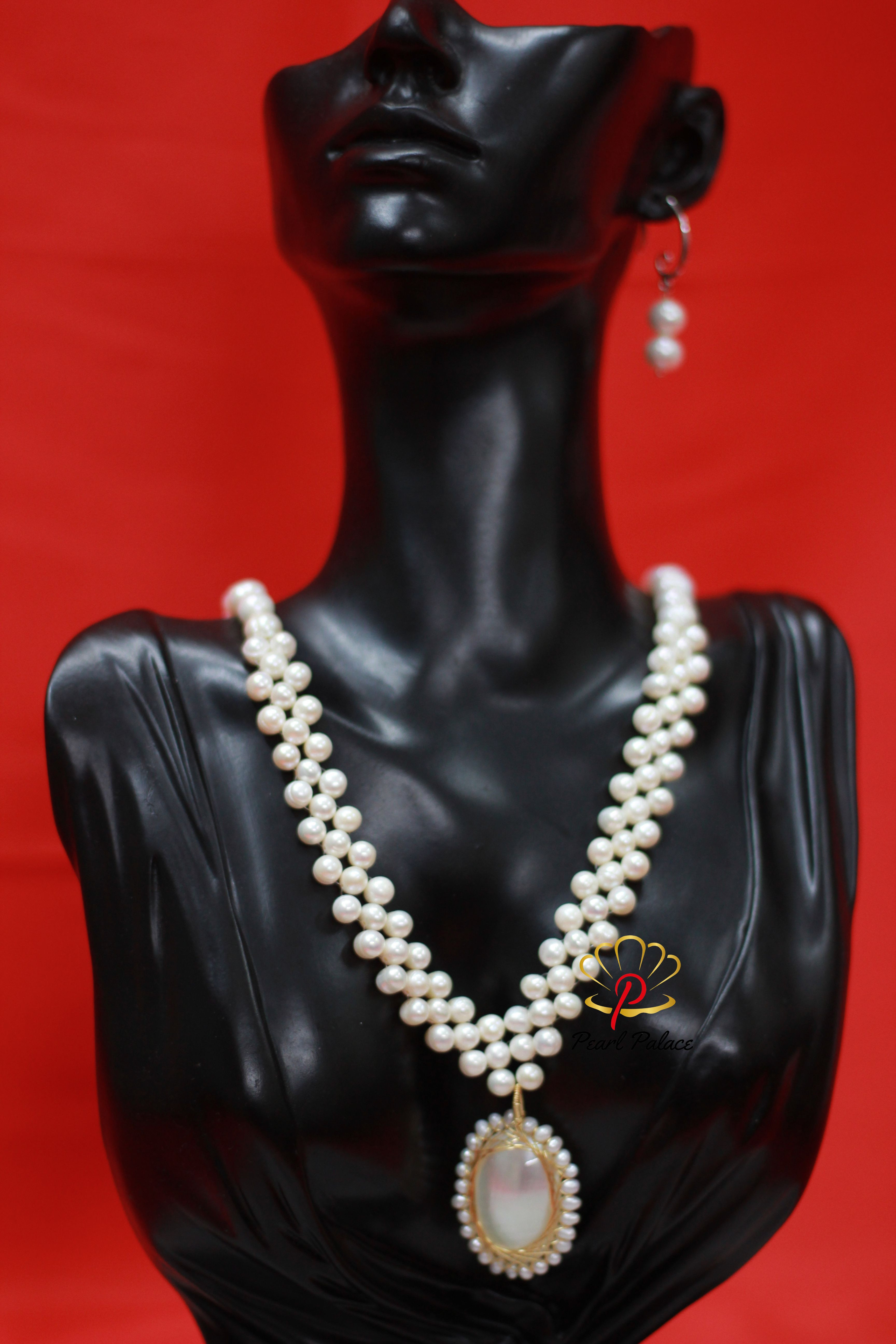 Freshwater Round Pearl Pendant Necklace & Earring Set