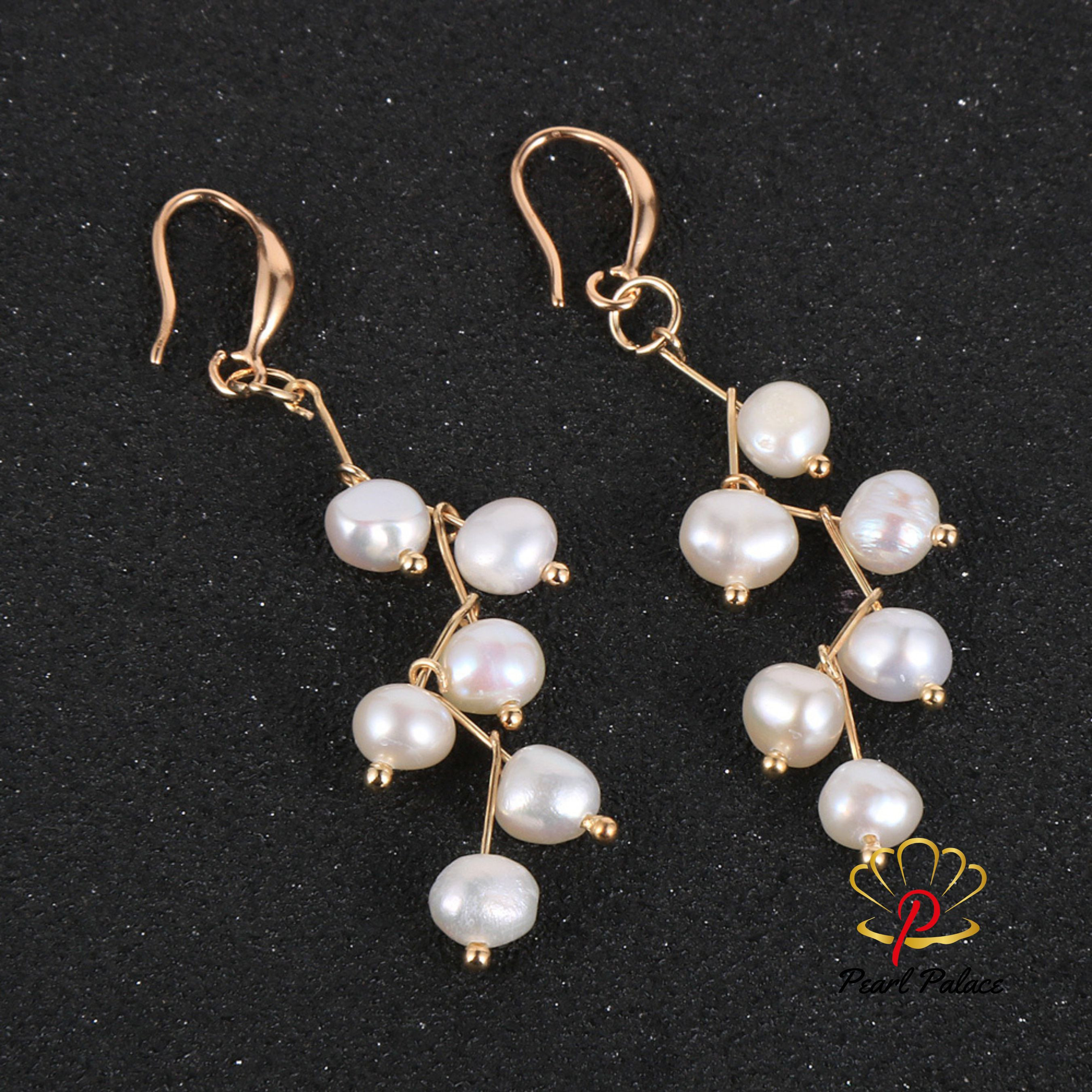 white Dewdrop Grace Pearl Earrings